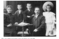 Ella-Lewin-links-286